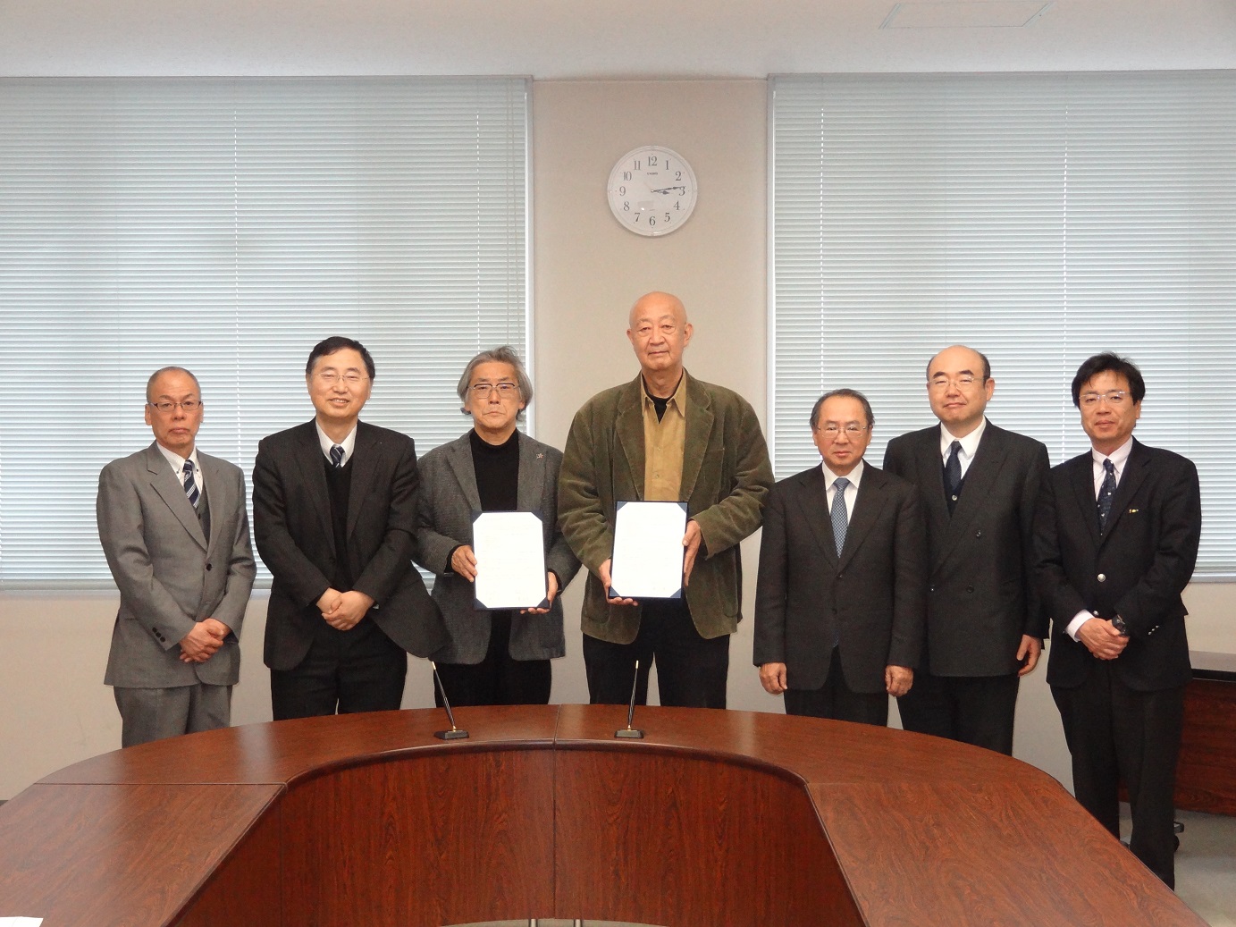 神戸大学との連携協力に関する協定締結.jpg