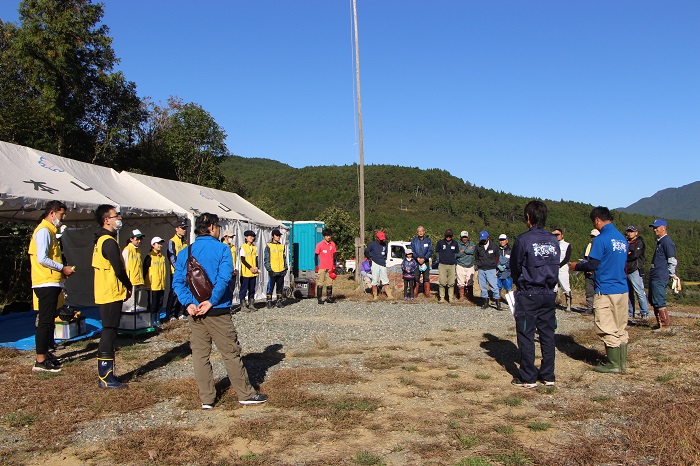 02本山町稲刈り