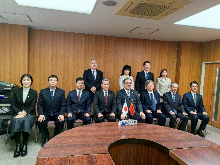 集合写真（表敬訪問）.jpg