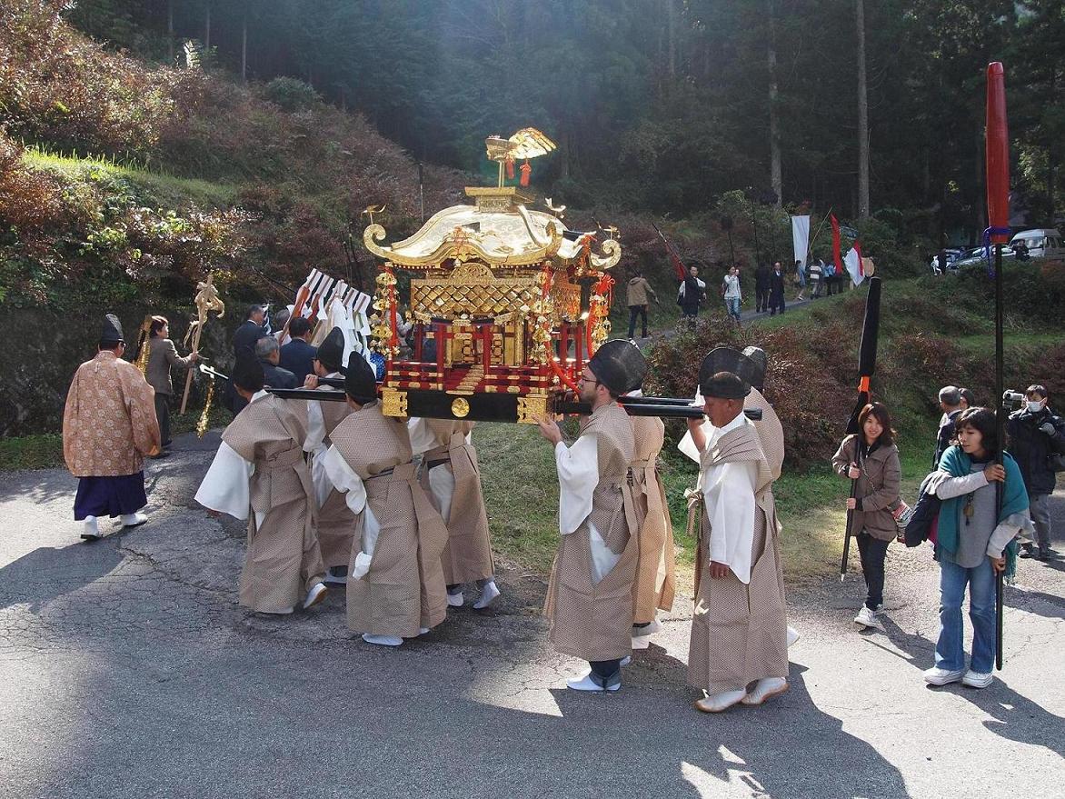 大豊町神祭01