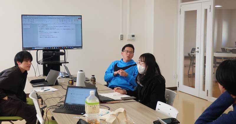 teams_001.jpg teams_001.jpg