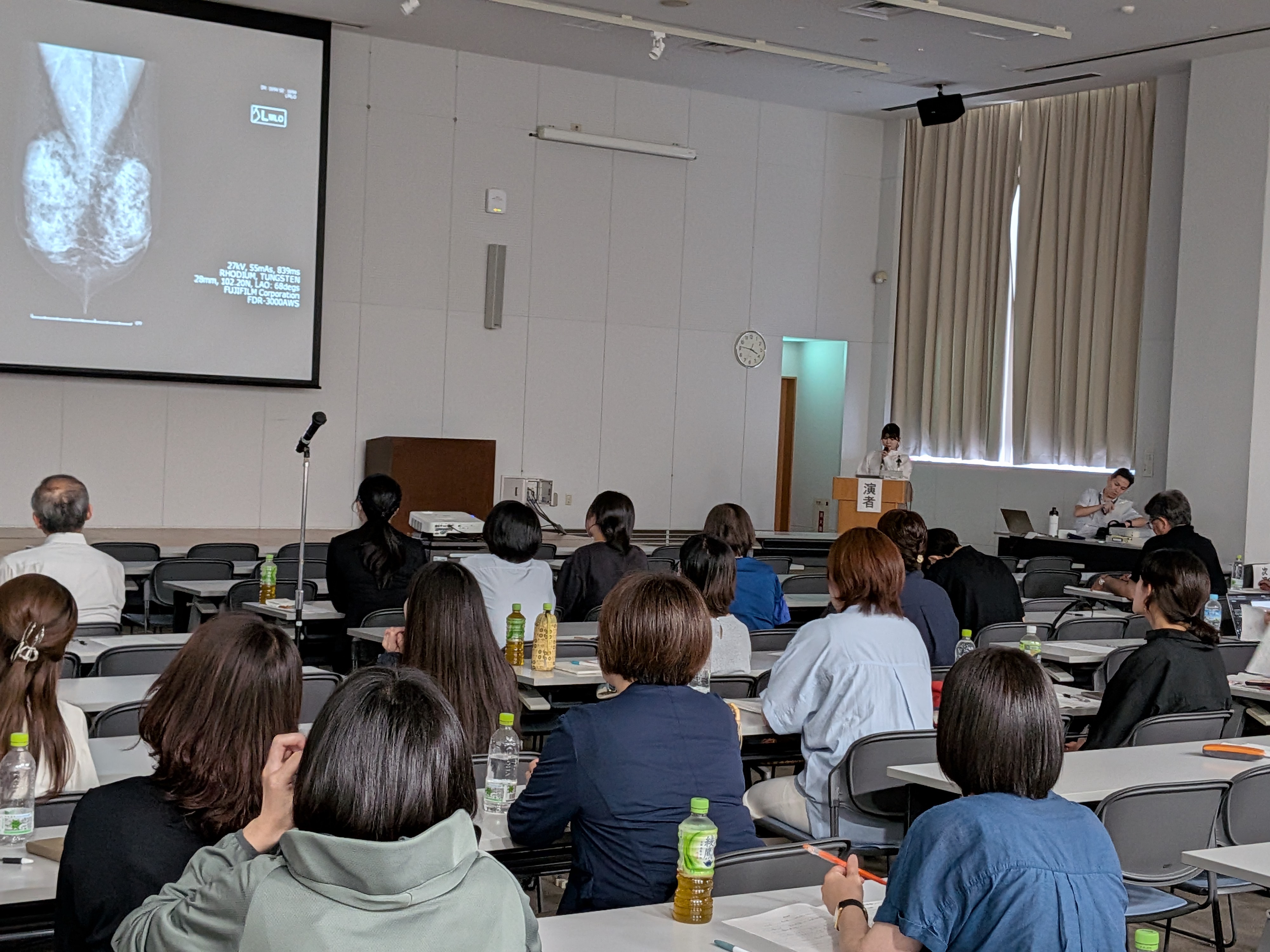 中屋先生