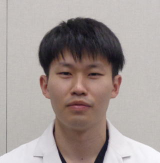 泉本晃典