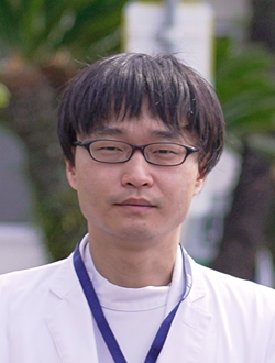 小笠原史也