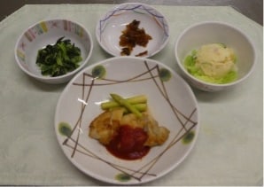 鶏肉のトマトソース