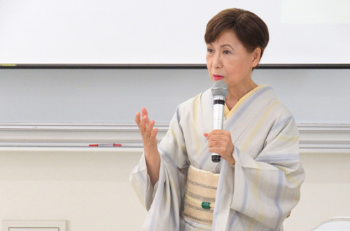 田中 優子 先生 セミナーの様子
