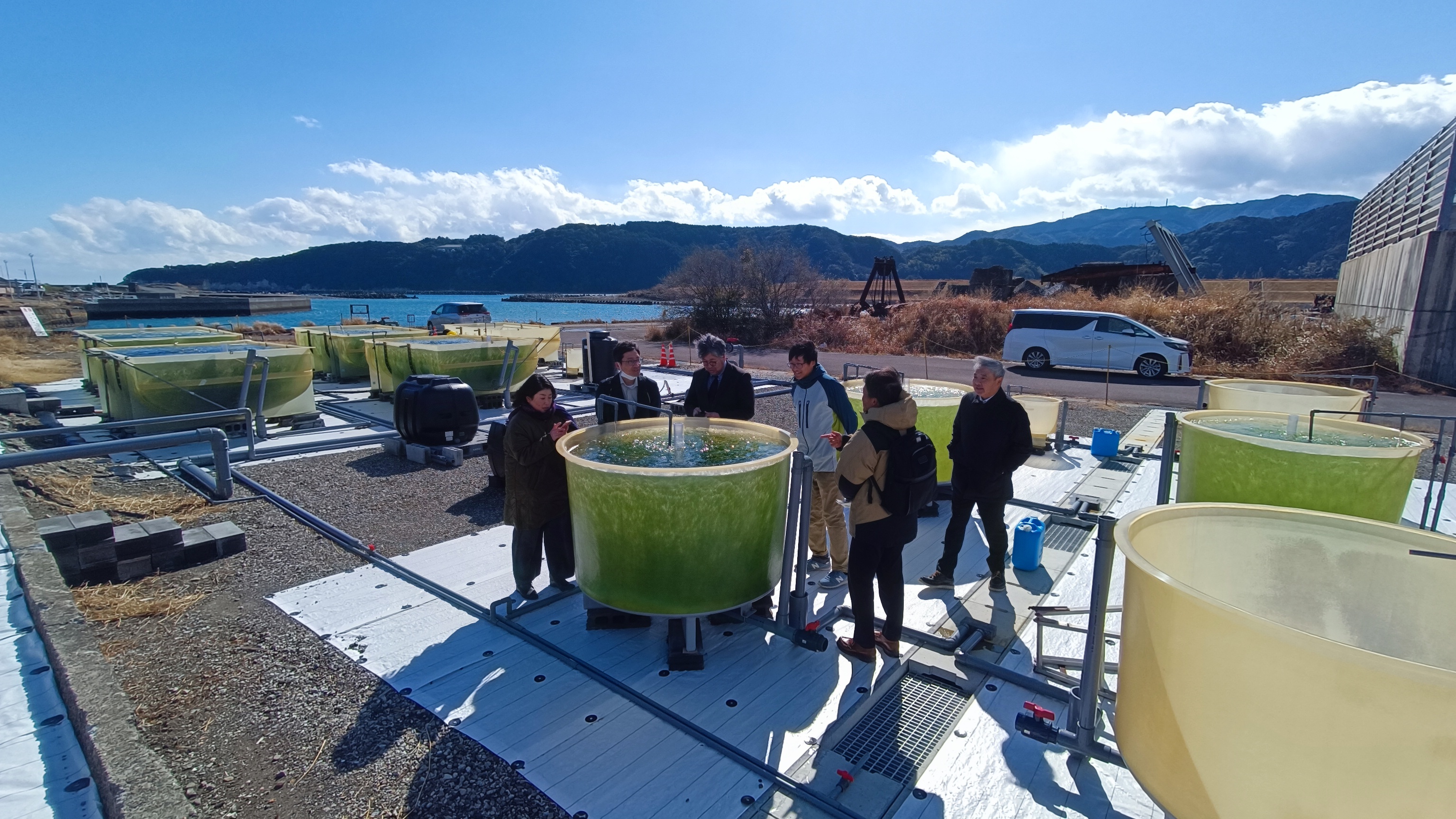 陸上養殖（加用物産さん）