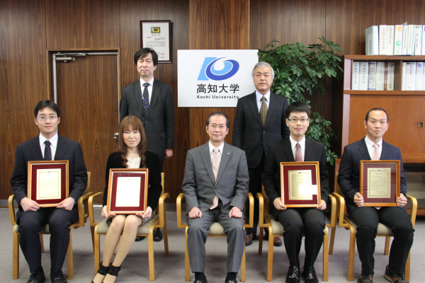 平成24年度高知大学教員顕彰制度授賞式