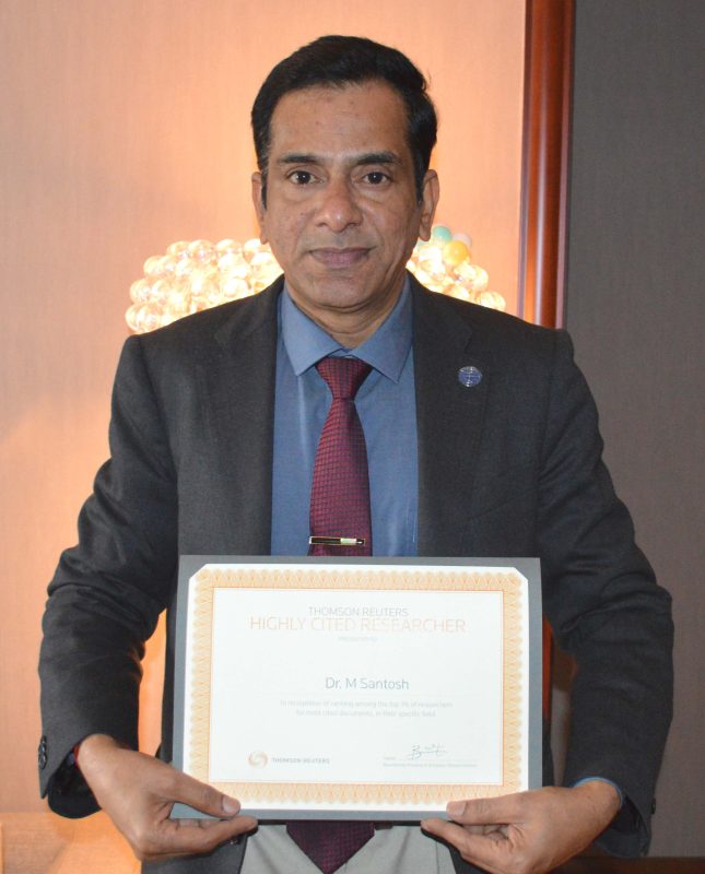 サントッシュ先生