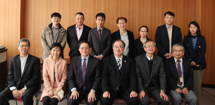 海洋コア総合研究センター視察