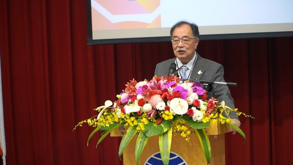 櫻井高知大学長（日台連盟副会長）による挨拶