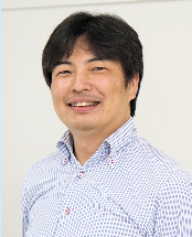 教職開発ユニット長 教職系授業改善委員会委員長   岩城 裕之